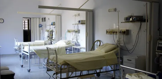 Hospital room with 3 hospital beds