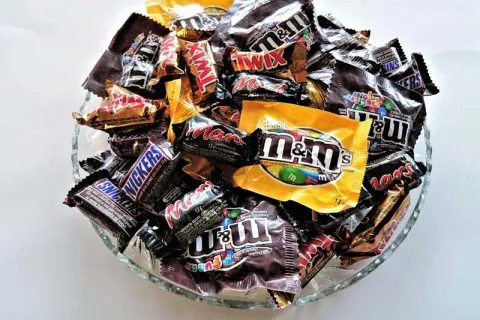 bowl of assorted chocolate candy