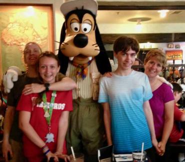 Amy Schinner's family with Goofy